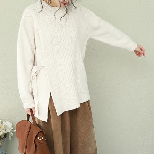 Pull blanc esthétique pour le temps Magnifique haut en tricot à col rond avec nœud Hipster