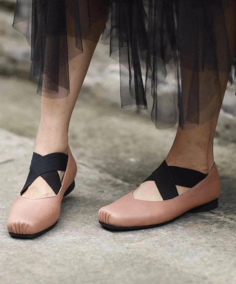 Ballerines beiges en cuir de vachette avec brides croisées