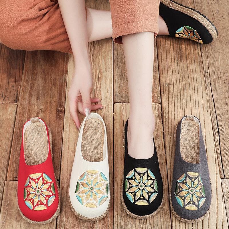 Black Embroideried Cotton Linen Slippers Shoes