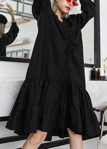 Böhmische schwarze Baumwollkleidung für Frauen Rüschen Cinched Plus Size V-Ausschnitt Kleid