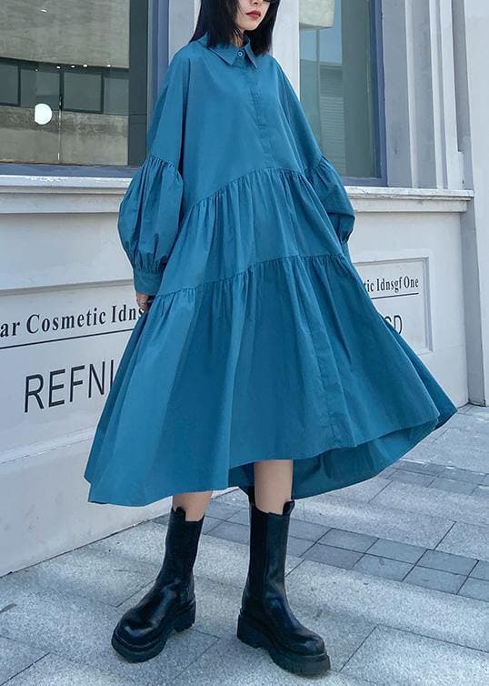 Robe longue à manches bouffantes et revers bleu bohème