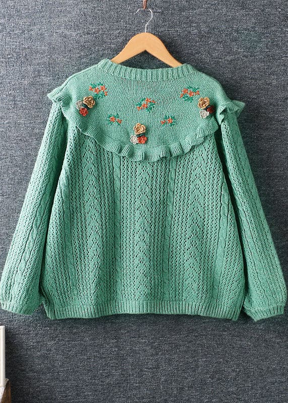 Pull en tricot d'automne à volants amples et boutons brodés vert fin