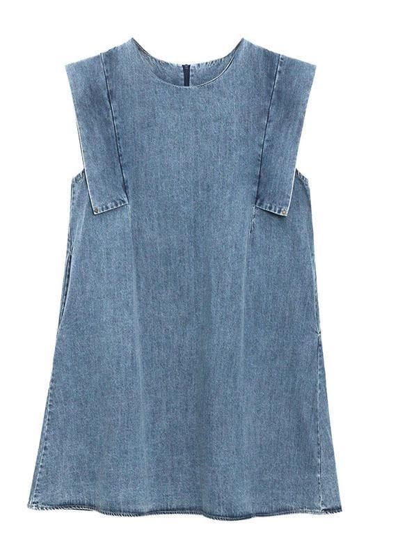 Robe droite ajustée en denim bleu clair patchwork pour l'été