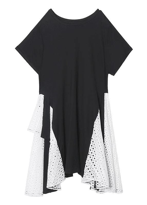 Robe en coton noir asymétrique à col rond