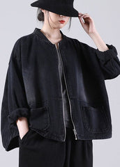 Manteau ample à manches longues en denim noir avec poches zippées et patchwork