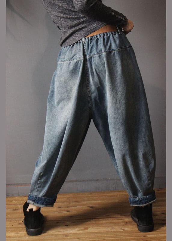 Pantalon en jean bleu ample avec poches rétro et boutons lanternes pour l'automne