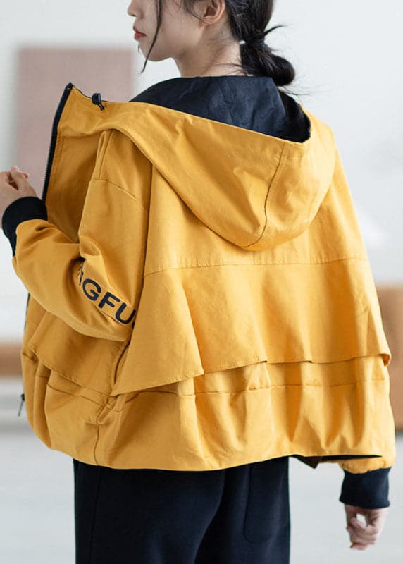 Manteau à capuche ample à fermeture éclair jaune pour l'automne