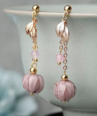 Boucles d'oreilles pendantes simples en métal émaillé de couleur rose