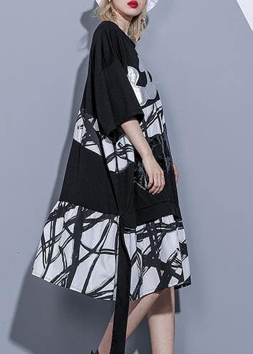 Robe en coton européen patchwork de broderies vives Robe noire d'été