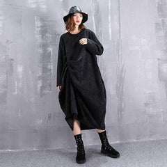 Baggy schwarzes Maxikleid lässig O-Ausschnitt Reisekleid feine asymmetrische Kleider