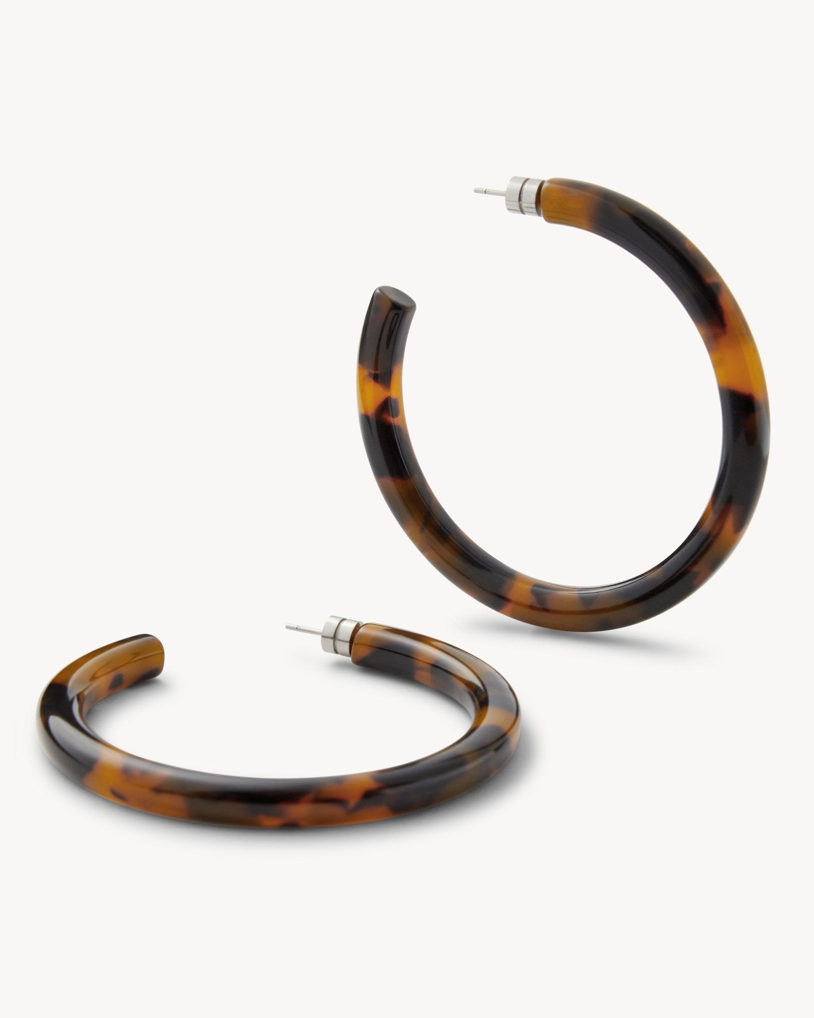 Bold Hoops in Classic Tortoise