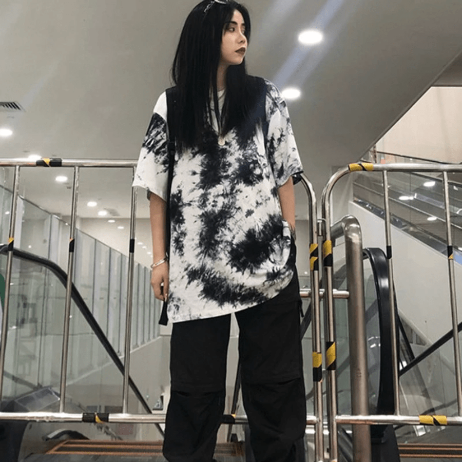 Black & White Oversized Tie Dye T-Shirt | Millennials