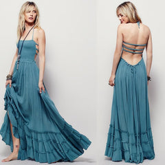 Modernes, fließendes Sommerkleid im Boho-Stil mit Empire-Taille