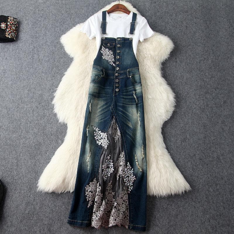 Robe salopette en jean avec dentelle brodée