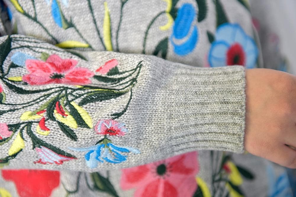 Artsy Fartsy – Pullover mit Blumenstickerei