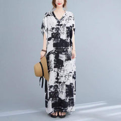 Robe caftan noire et blanche Abstracto