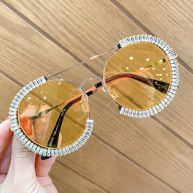 Lunettes de soleil surdimensionnées en zircon