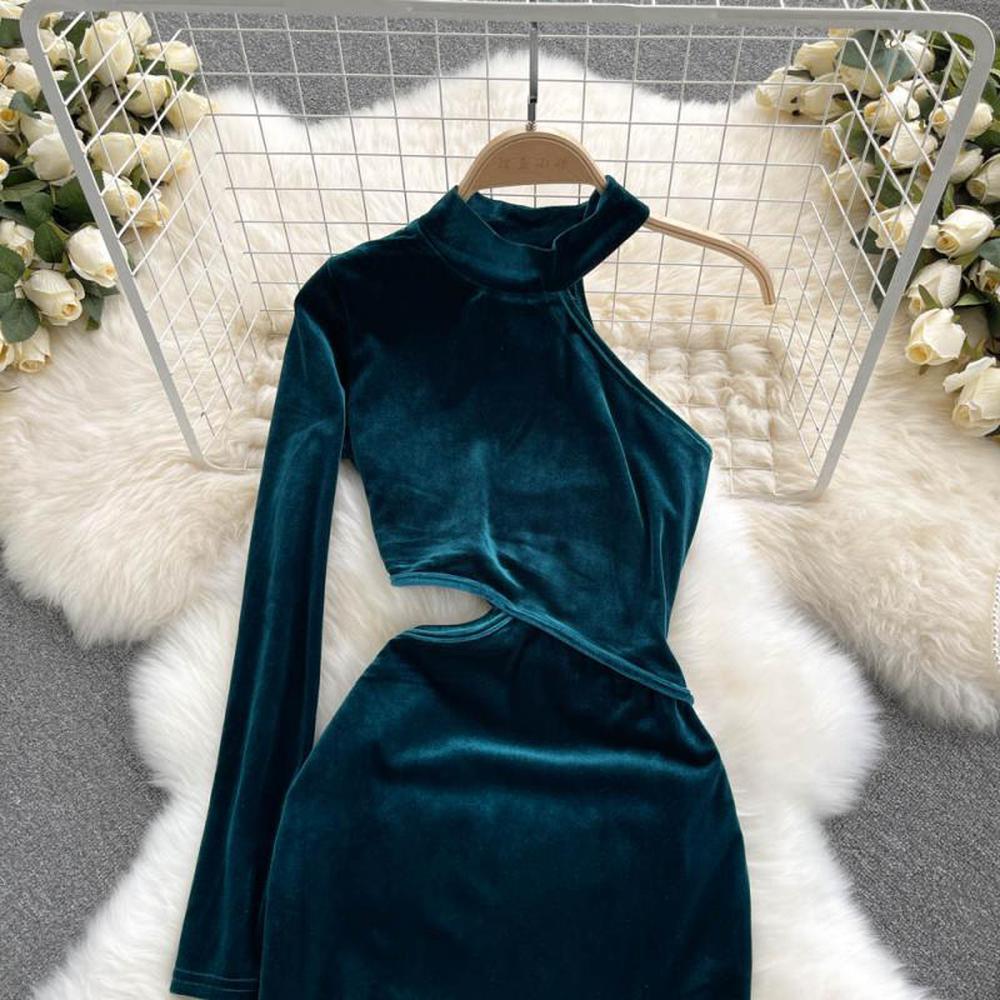 Damen Französisches Neckholder-Samtkleid Einärmeliges, ausgehöhltes, schmale Taille Bleistiftkleid